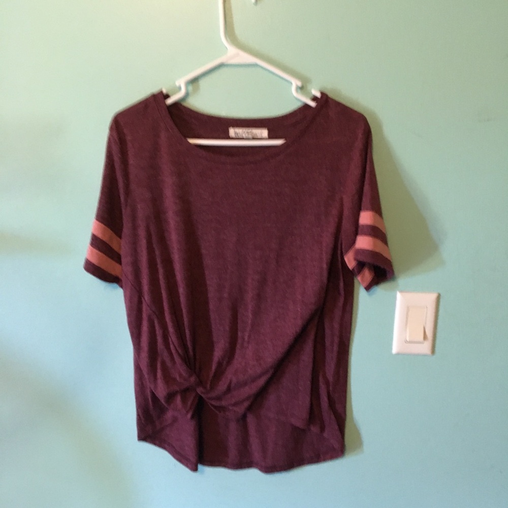 tied t-shirt